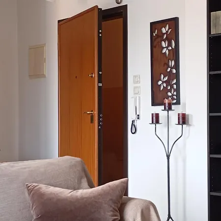 Openview On Metro Station - Easy Parking Daire *
