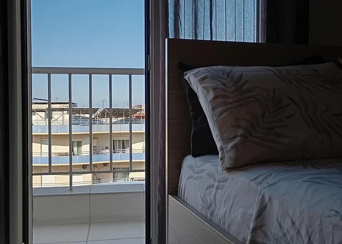 Openview On Metro Station - Easy Parking * Thessaloniki